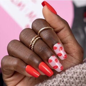 ⭐️ NEW Red Aspen